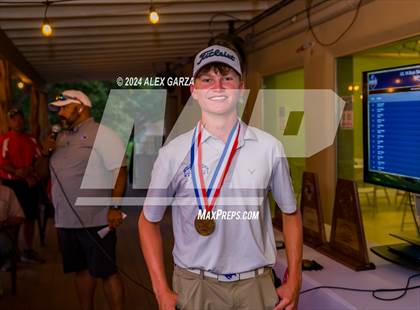 Thumbnail 1 in UIL 1A Boys Golf Awards photogallery.