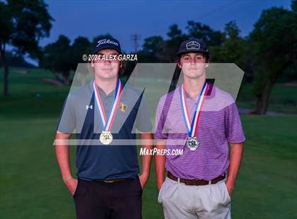 Thumbnail 2 in UIL 1A Boys Golf Awards photogallery.