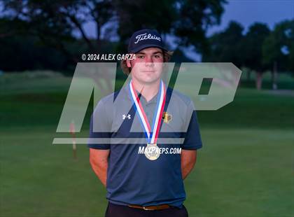 Thumbnail 3 in UIL 1A Boys Golf Awards photogallery.