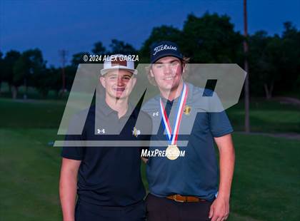 Thumbnail 3 in UIL 1A Boys Golf Awards photogallery.