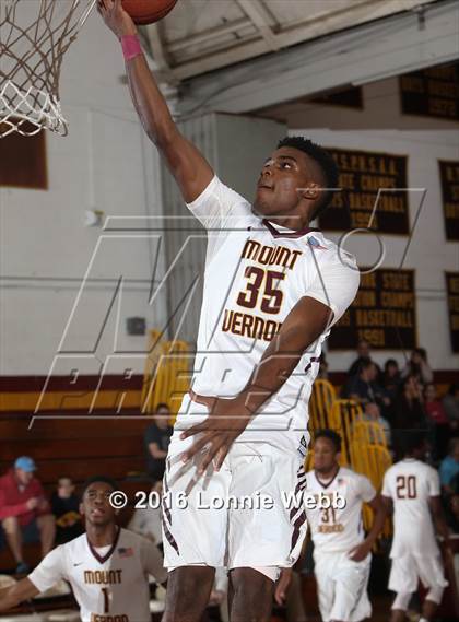 Thumbnail 1 in Clarkstown South vs Mt. Vernon (Section 1 Quarter Final) photogallery.