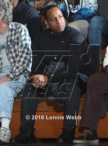 Thumbnail 1 in Clarkstown South vs Mt. Vernon (Section 1 Quarter Final) photogallery.