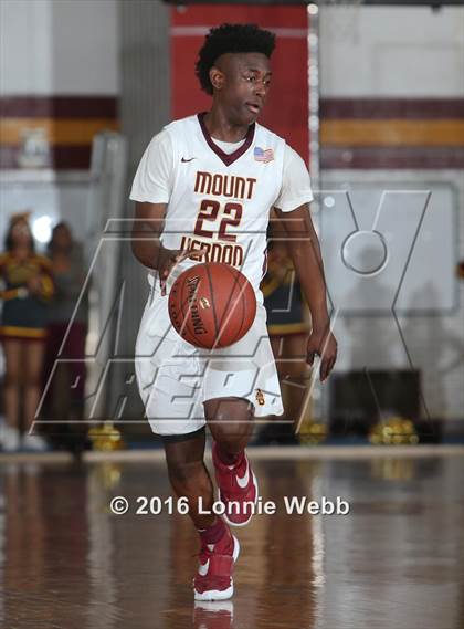 Thumbnail 3 in Clarkstown South vs Mt. Vernon (Section 1 Quarter Final) photogallery.