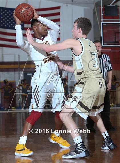 Thumbnail 3 in Clarkstown South vs Mt. Vernon (Section 1 Quarter Final) photogallery.