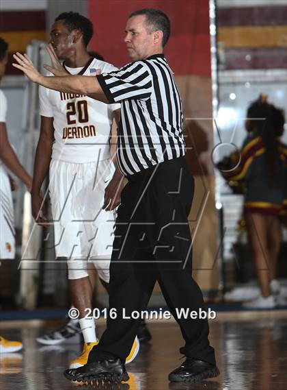 Thumbnail 2 in Clarkstown South vs Mt. Vernon (Section 1 Quarter Final) photogallery.