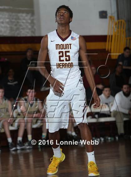 Thumbnail 2 in Clarkstown South vs Mt. Vernon (Section 1 Quarter Final) photogallery.