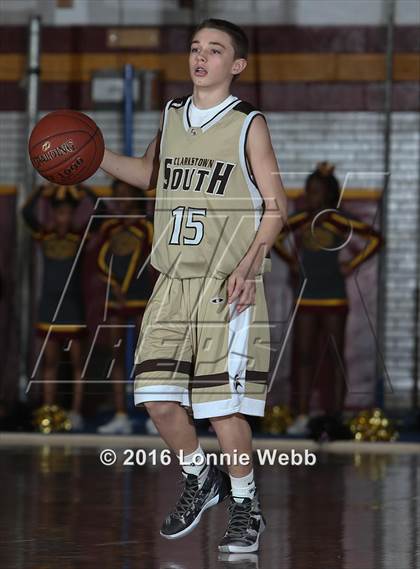 Thumbnail 1 in Clarkstown South vs Mt. Vernon (Section 1 Quarter Final) photogallery.
