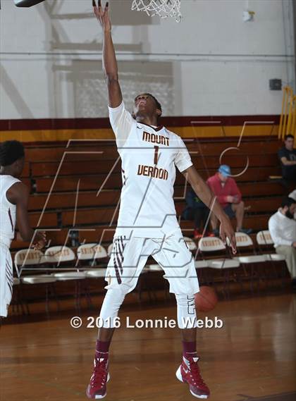 Thumbnail 2 in Clarkstown South vs Mt. Vernon (Section 1 Quarter Final) photogallery.