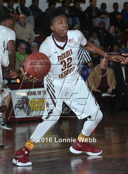 Thumbnail 3 in Clarkstown South vs Mt. Vernon (Section 1 Quarter Final) photogallery.