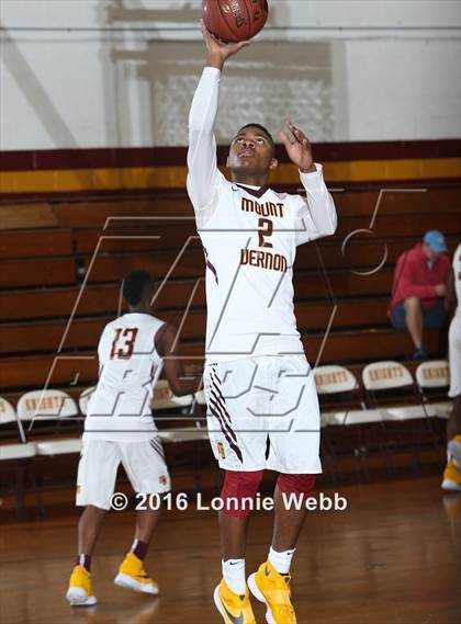 Thumbnail 3 in Clarkstown South vs Mt. Vernon (Section 1 Quarter Final) photogallery.