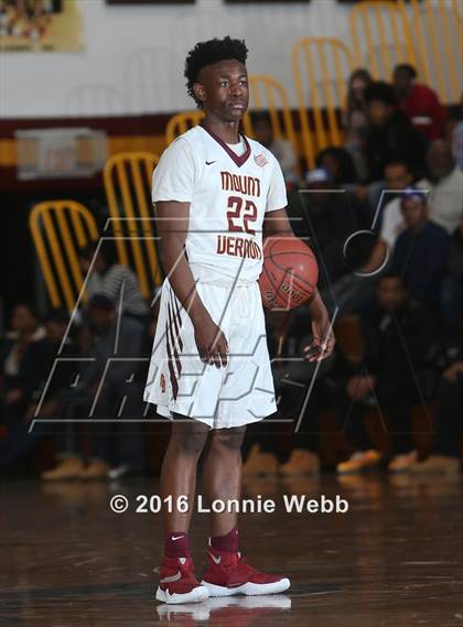 Thumbnail 1 in Clarkstown South vs Mt. Vernon (Section 1 Quarter Final) photogallery.