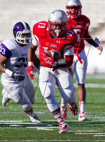 Thumbnail 1 in Gonzaga vs St. John's (WCAC Semifinal) photogallery.