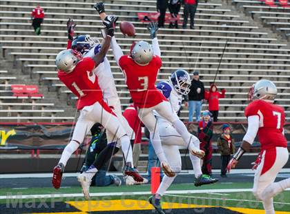 Thumbnail 1 in Gonzaga vs St. John's (WCAC Semifinal) photogallery.