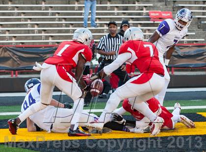 Thumbnail 3 in Gonzaga vs St. John's (WCAC Semifinal) photogallery.