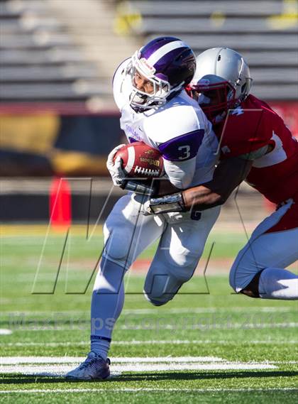 Thumbnail 2 in Gonzaga vs St. John's (WCAC Semifinal) photogallery.