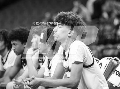 Thumbnail 2 in Bishop Alemany @ Santa Cruz (CIF State Division 3 Final) photogallery.