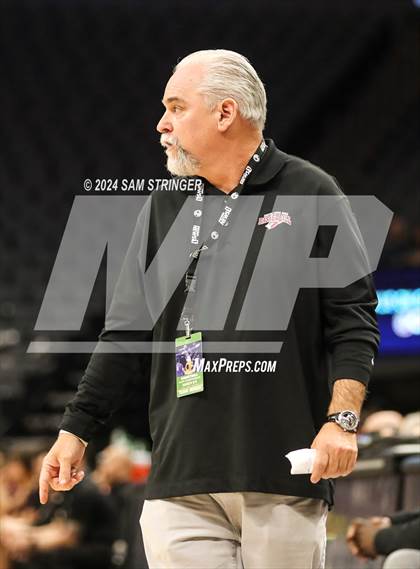 Thumbnail 2 in Bishop Alemany @ Santa Cruz (CIF State Division 3 Final) photogallery.