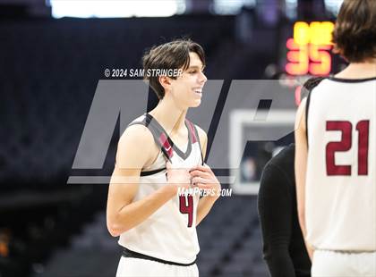 Thumbnail 2 in Bishop Alemany @ Santa Cruz (CIF State Division 3 Final) photogallery.