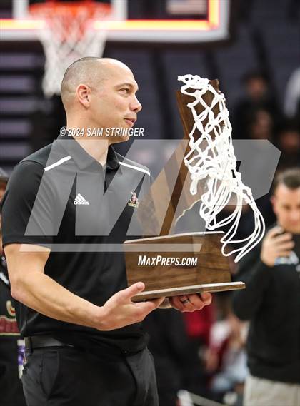 Thumbnail 2 in Bishop Alemany @ Santa Cruz (CIF State Division 3 Final) photogallery.