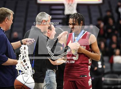 Thumbnail 2 in Bishop Alemany @ Santa Cruz (CIF State Division 3 Final) photogallery.