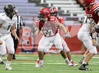 Thumbnail 1 in Corning-Painted Post vs. Baldwinsville (Kickoff Classic) photogallery.
