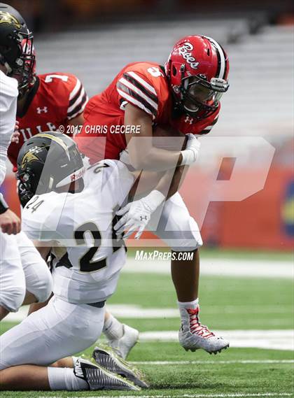 Thumbnail 3 in Corning-Painted Post vs. Baldwinsville (Kickoff Classic) photogallery.