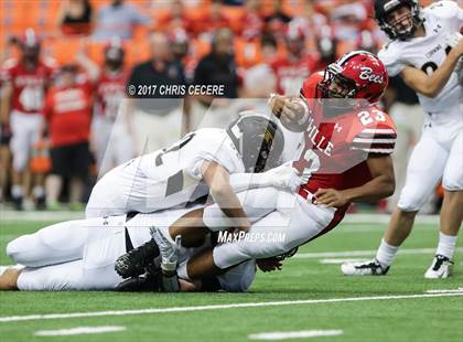 Thumbnail 2 in Corning-Painted Post vs. Baldwinsville (Kickoff Classic) photogallery.