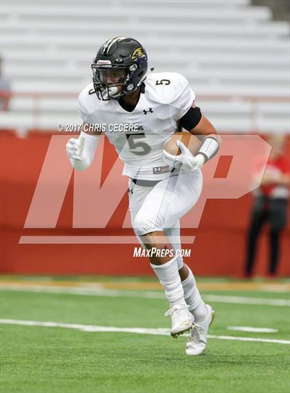 Thumbnail 2 in Corning-Painted Post vs. Baldwinsville (Kickoff Classic) photogallery.