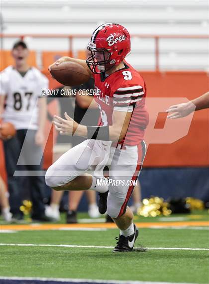 Thumbnail 1 in Corning-Painted Post vs. Baldwinsville (Kickoff Classic) photogallery.