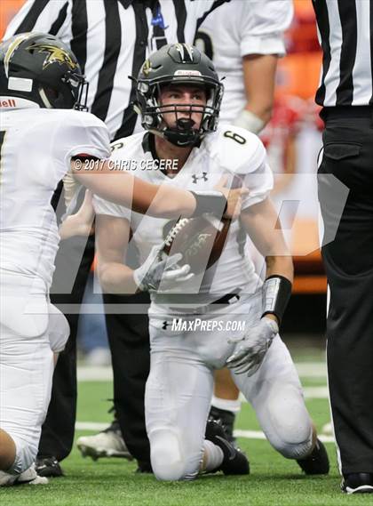 Thumbnail 2 in Corning-Painted Post vs. Baldwinsville (Kickoff Classic) photogallery.