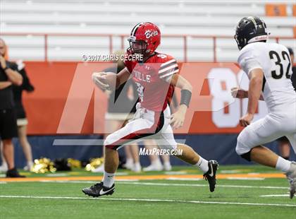 Thumbnail 3 in Corning-Painted Post vs. Baldwinsville (Kickoff Classic) photogallery.