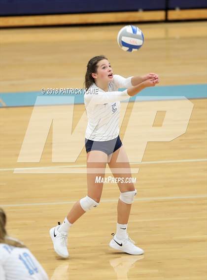 Thumbnail 1 in Washington-Lee @ Yorktown photogallery.