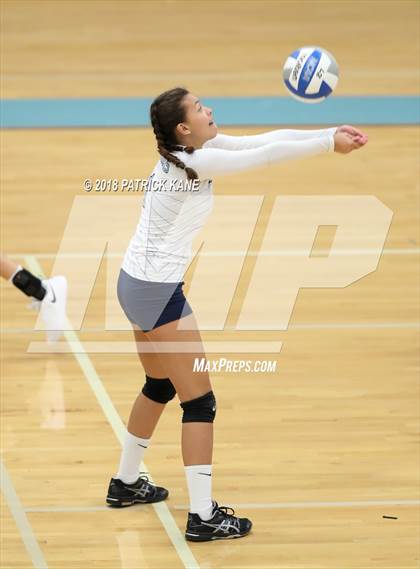 Thumbnail 2 in Washington-Lee @ Yorktown photogallery.