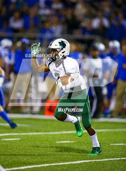 Thumbnail 1 in Tampa Catholic @ Jesuit photogallery.