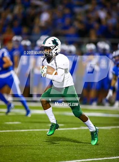 Thumbnail 2 in Tampa Catholic @ Jesuit photogallery.