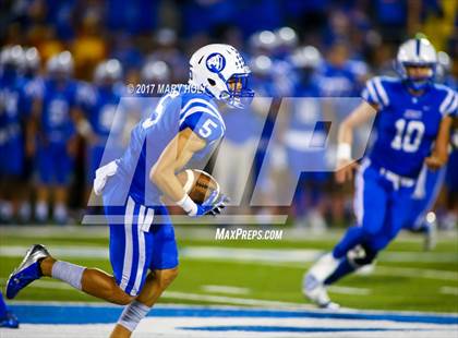 Thumbnail 1 in Tampa Catholic @ Jesuit photogallery.