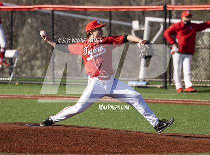 Thumbnail 1 in Campbell County @ Beechwood photogallery.