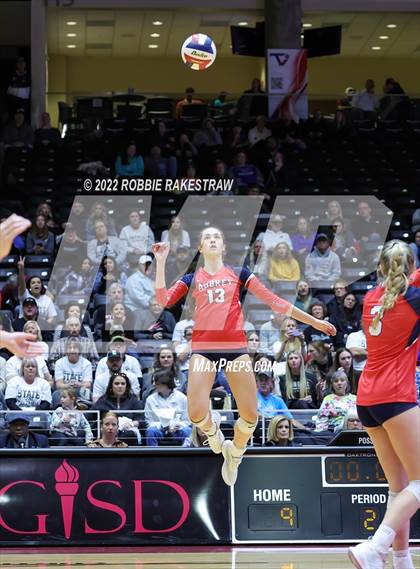 Thumbnail 2 in Aubrey vs. Randall (UIL 4A Final) photogallery.