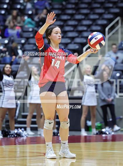 Thumbnail 2 in Aubrey vs. Randall (UIL 4A Final) photogallery.