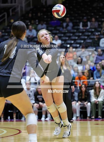 Thumbnail 2 in Aubrey vs. Randall (UIL 4A Final) photogallery.