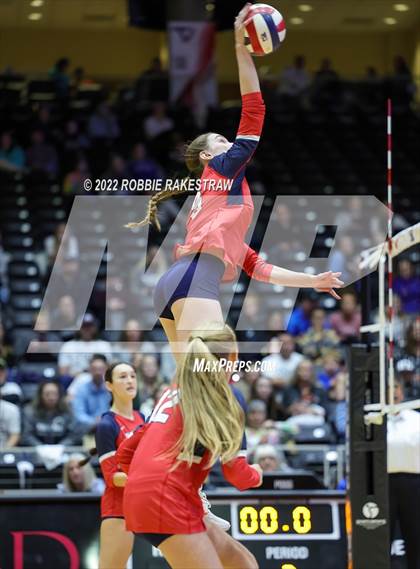 Thumbnail 2 in Aubrey vs. Randall (UIL 4A Final) photogallery.