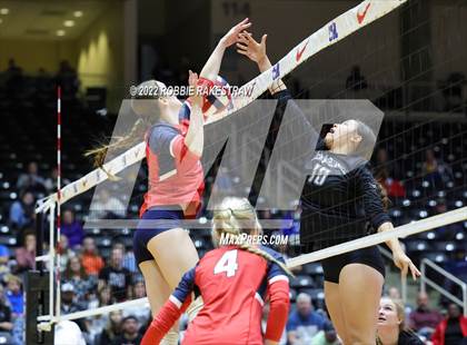 Thumbnail 2 in Aubrey vs. Randall (UIL 4A Final) photogallery.