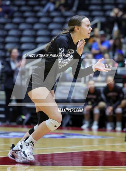 Thumbnail 1 in Aubrey vs. Randall (UIL 4A Final) photogallery.