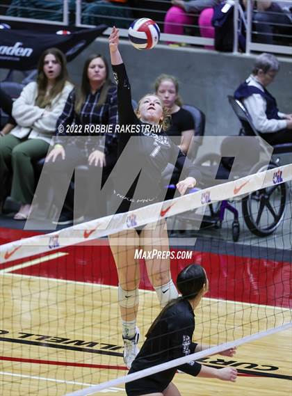 Thumbnail 2 in Aubrey vs. Randall (UIL 4A Final) photogallery.