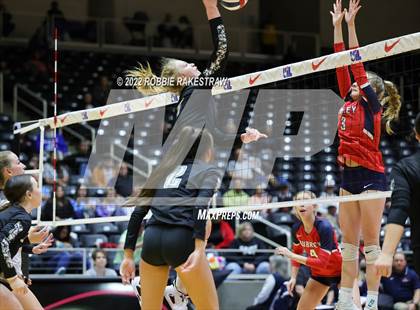 Thumbnail 1 in Aubrey vs. Randall (UIL 4A Final) photogallery.