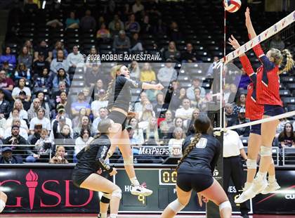 Thumbnail 1 in Aubrey vs. Randall (UIL 4A Final) photogallery.
