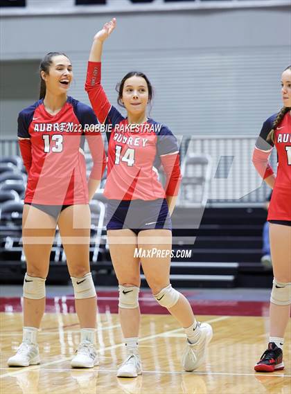 Thumbnail 2 in Aubrey vs. Randall (UIL 4A Final) photogallery.