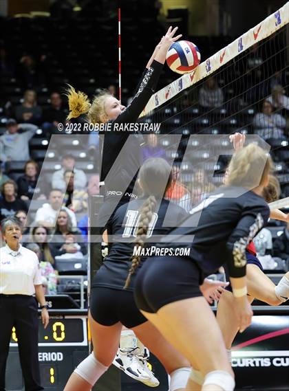Thumbnail 3 in Aubrey vs. Randall (UIL 4A Final) photogallery.