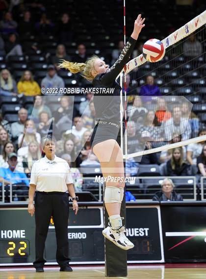 Thumbnail 3 in Aubrey vs. Randall (UIL 4A Final) photogallery.