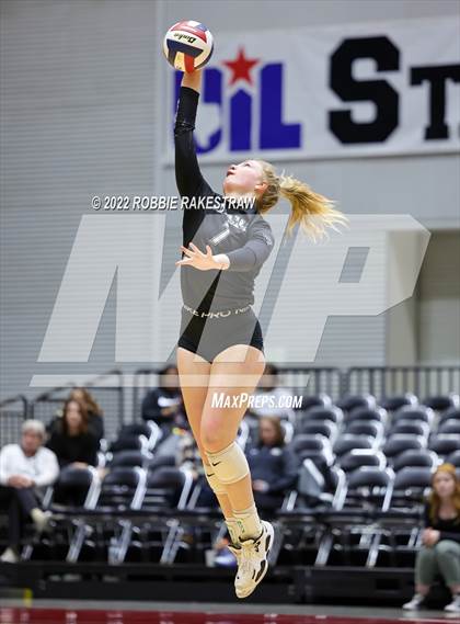 Thumbnail 2 in Aubrey vs. Randall (UIL 4A Final) photogallery.